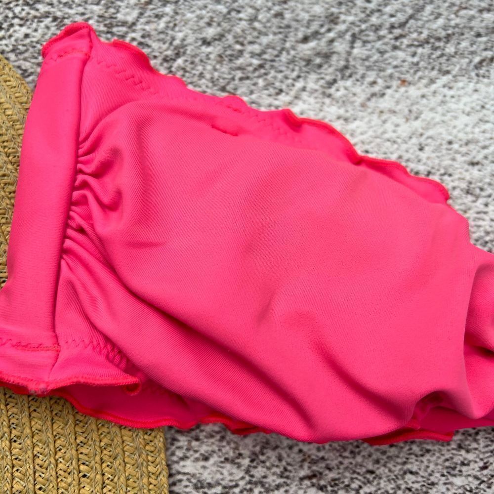 Victoria’s Secret ruffle bandeau bikini top - Picture 3 of 8